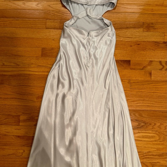 Women’s Bari Jay Evening Gown - Picture 3 of 6